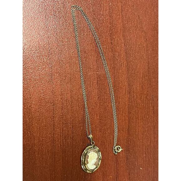 C1920s 12k GF Gold Filled Shell Cameo Pendant Necklace - Picture 1 of 3